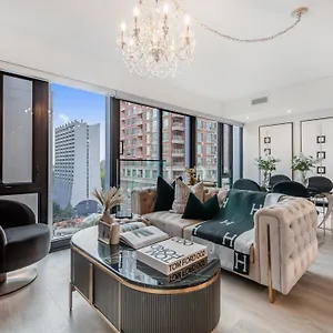 Apartment Yorkville Plaza - Pool & Hot Tub, Toronto