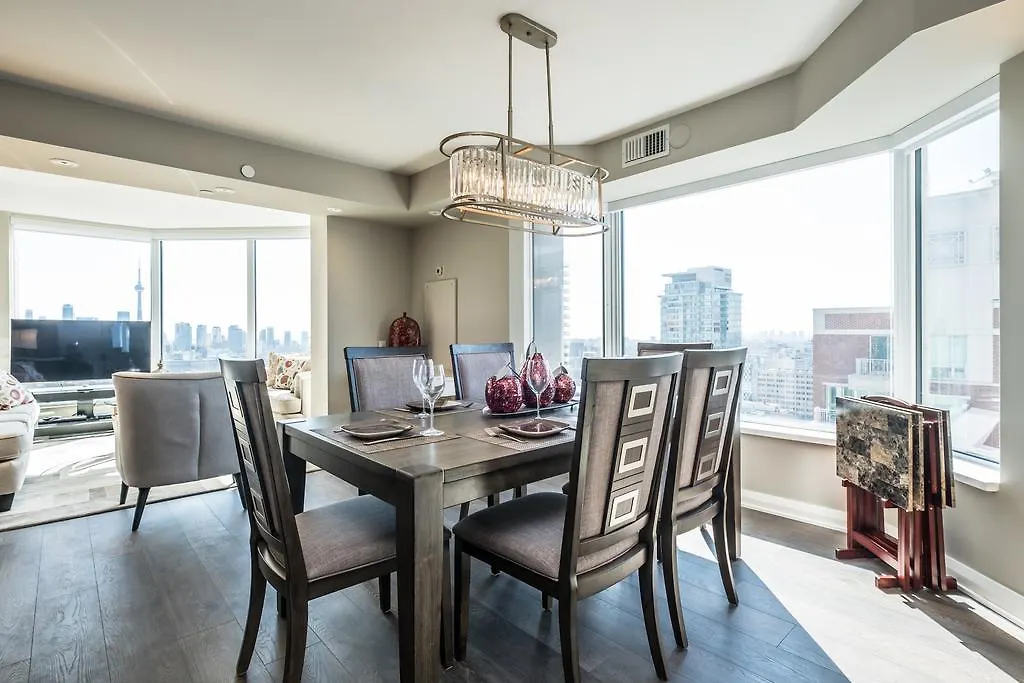 Premium 2Bdrm In Yorkville Toronto