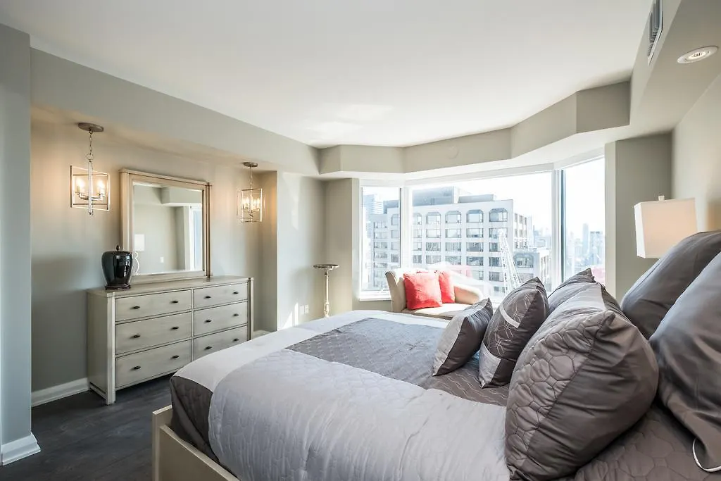 Premium 2Bdrm In Yorkville Toronto Apartment