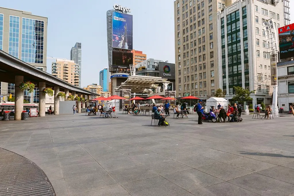 Premium 2Bdrm In Yorkville Toronto 0*,