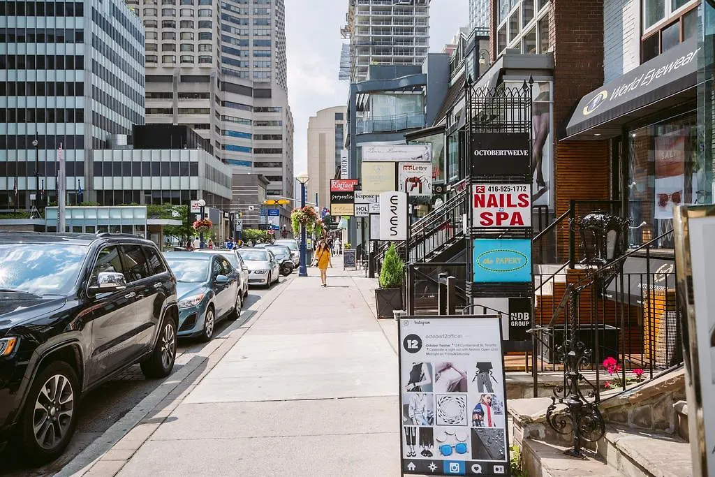 Premium 2Bdrm In Yorkville Toronto Apartment